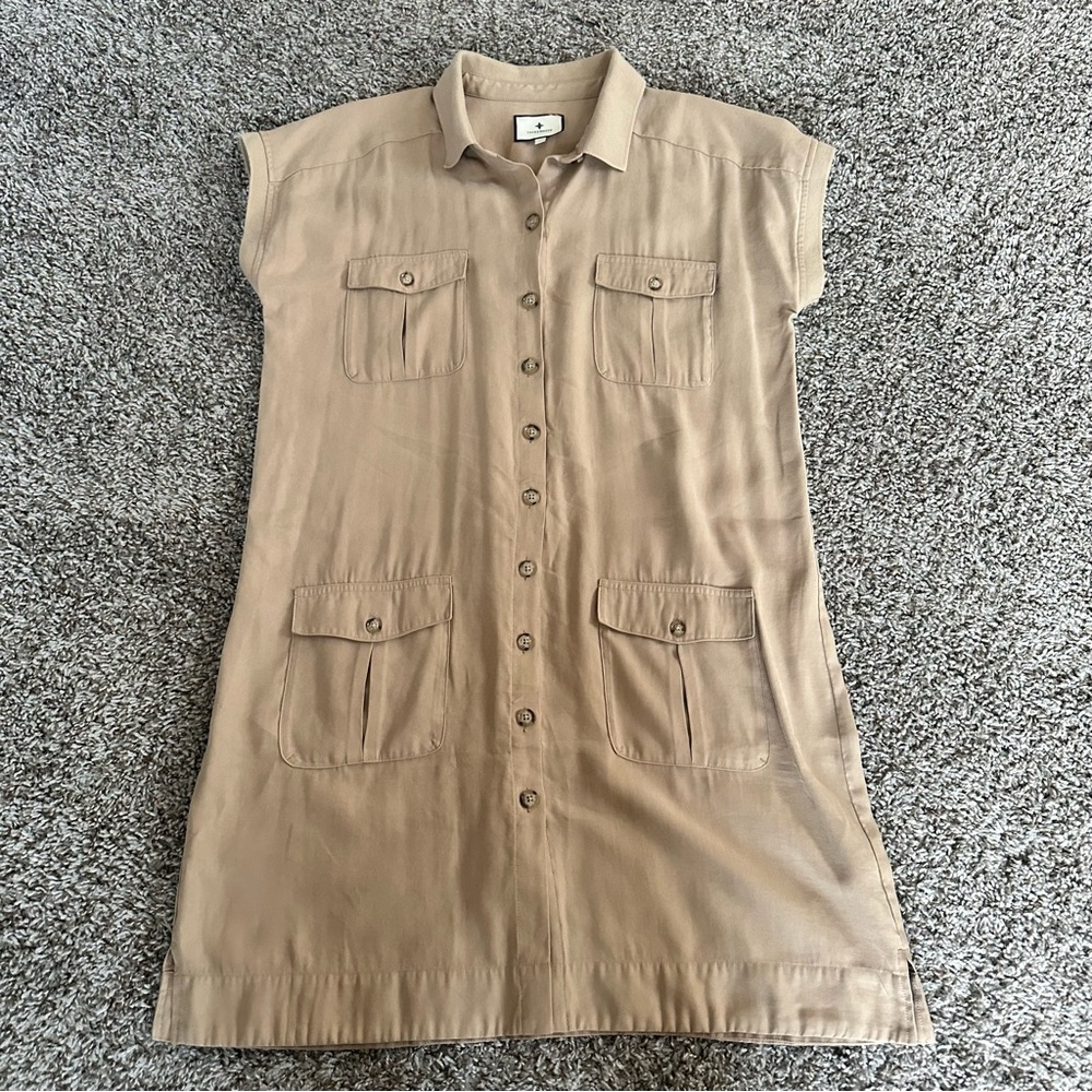 Tuckernuck Dress - Picture 2 of 7